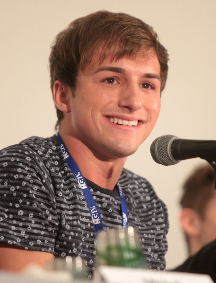 Lucas Cruikshank: The Internet’s OG Star, 33