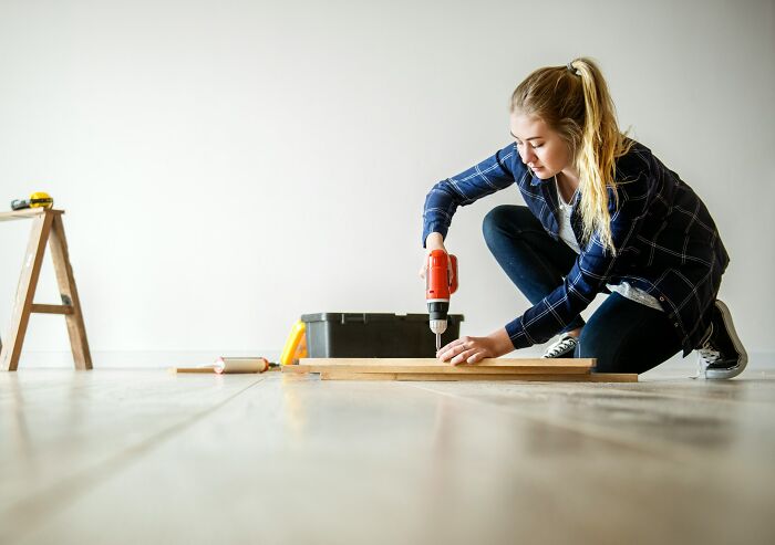 74 Money Habits That Just Won’t Quit, Even After the Paychecks Roll In