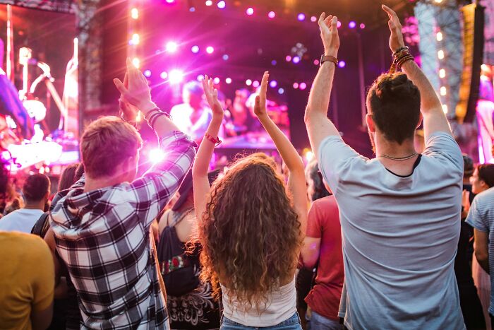 74 Money Habits That Just Won’t Quit, Even After the Paychecks Roll In