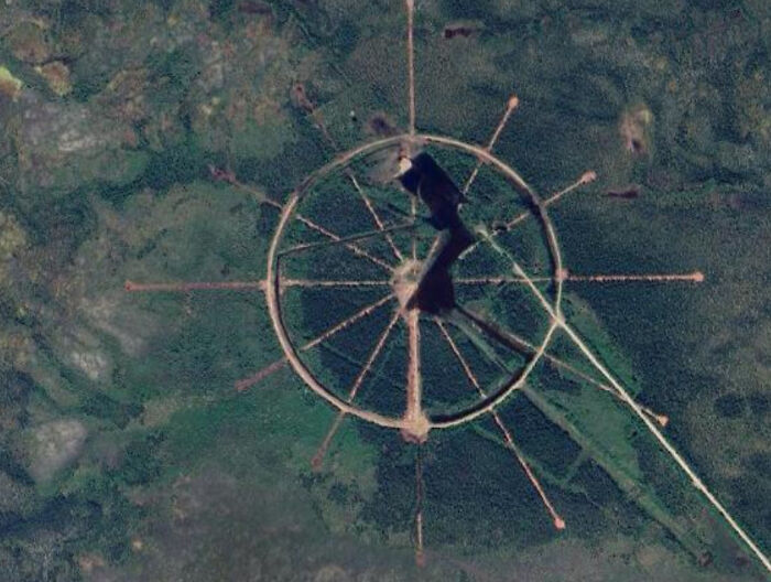 Middle Of Nowhere Canada Just Got Weirder. What Is This Thing?
