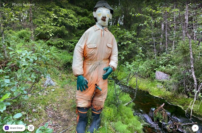 Found This Weird Statue Fountain In Sweden… What Even Is This?
