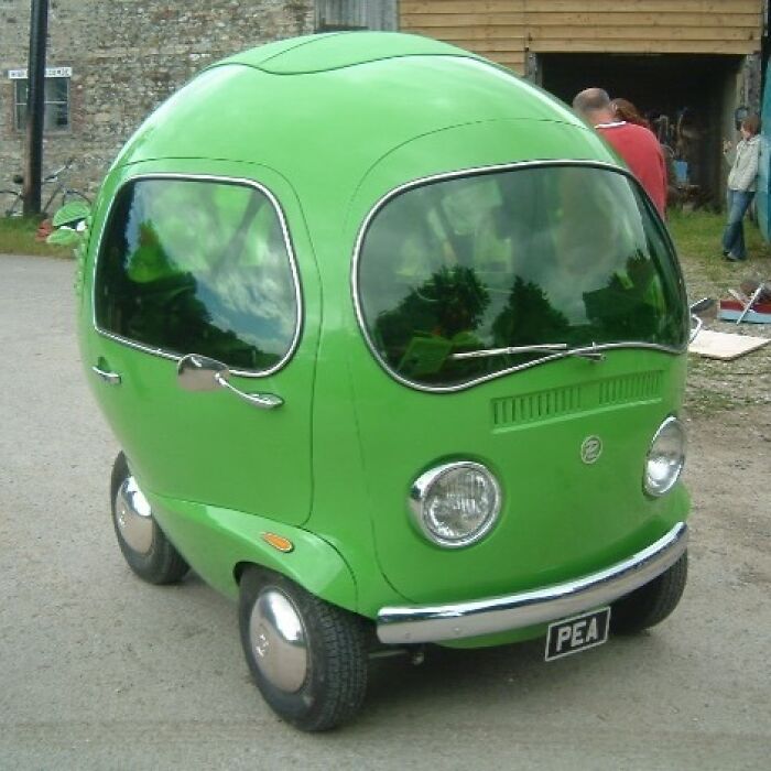 The Car of My Nightmares – Look Away!