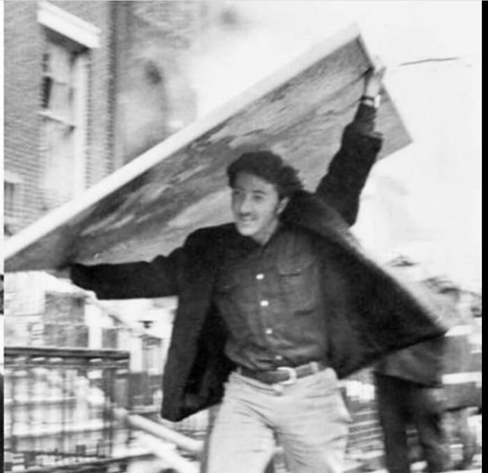 March 6, 1970: Dustin Hoffman Tells The 'They Blew Up My House!' Story