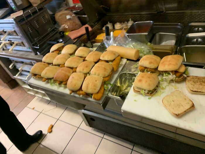 Drive-Thru Sandwich Order Blocker: Thirty Sandwiches And No Moving