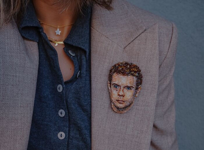 Wait, They Made Tiny Bead Portraits of Ariana Grande?!