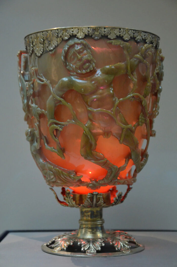 The Lycurgus Cup: Glass That Plays With Light