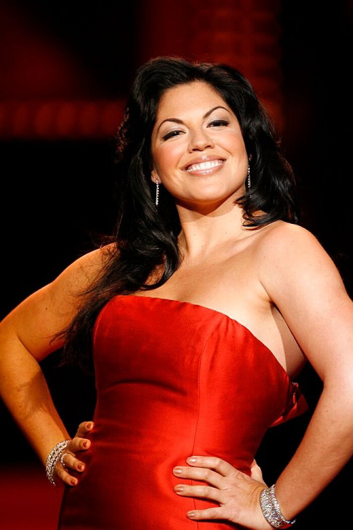 Sara Ramirez - Broadway Star Turns Grey's Anatomy Favorite