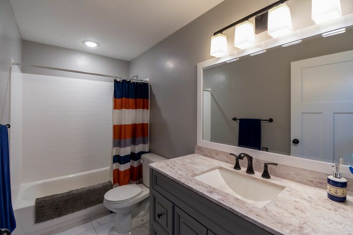 Jack And Jill Bathrooms? Nightmare Growing Up With Those.