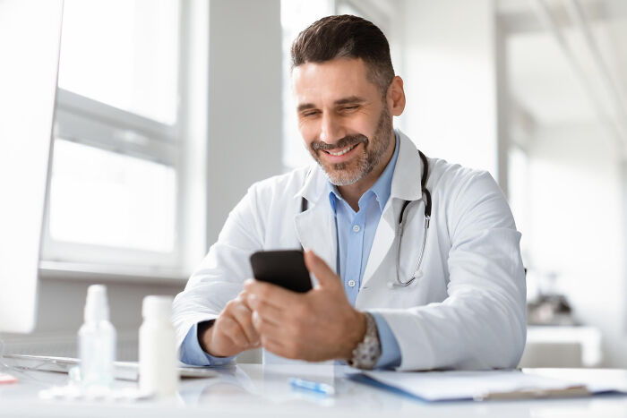 Doctors Spill 74 Wild Health Habits They Ditch After Seeing What Happens to Patients