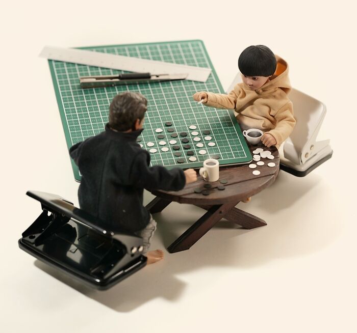 Reversi On The Cutting Mat