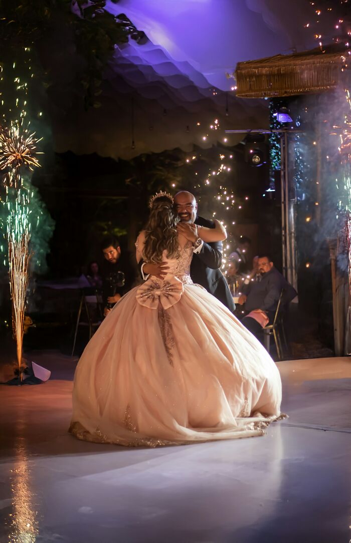 The Wildest Wedding Stories That’ll Totally Surprise You