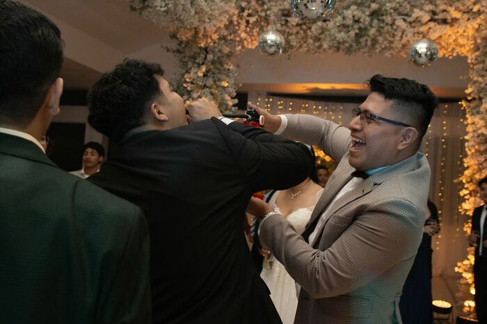 The Wildest Wedding Stories That’ll Totally Surprise You