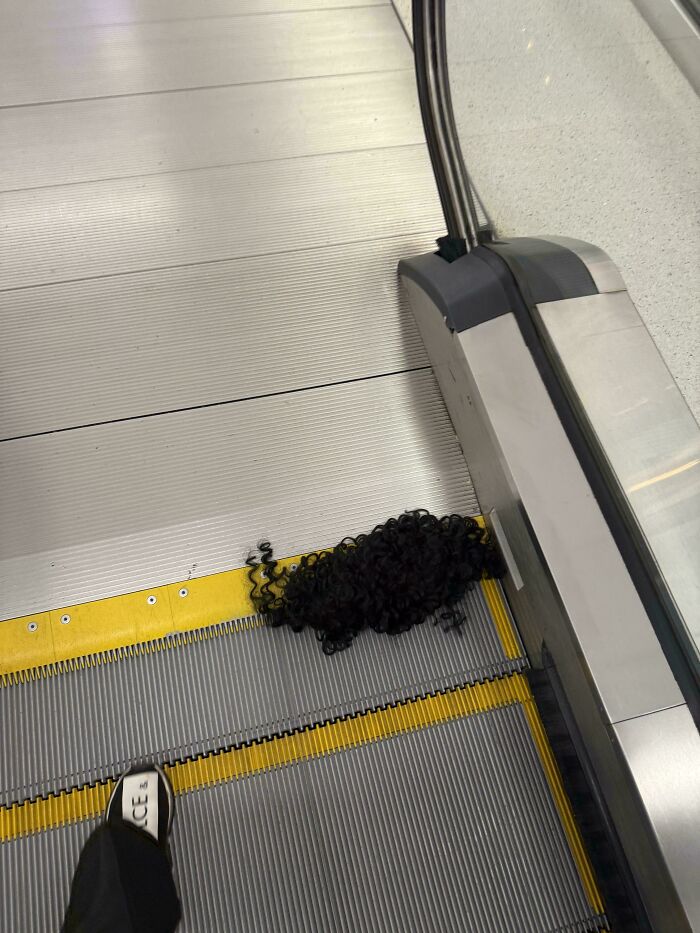 Escalator Broke? This Is Who Got Stuck At The Top