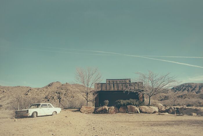 Wait, This Photographer Turned Forgotten Western Roads Into Magic (29 Pics)
