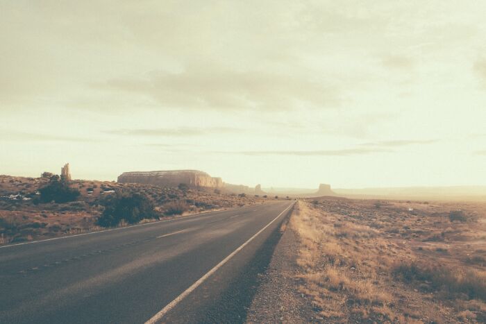 Wait, This Photographer Turned Forgotten Western Roads Into Magic (29 Pics)