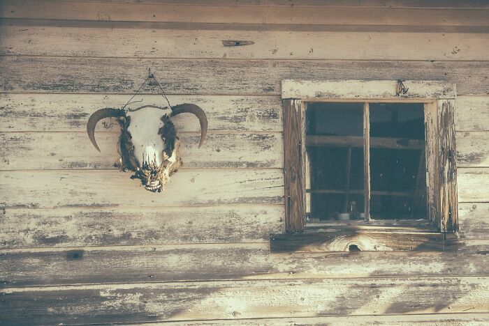 Wait, This Photographer Turned Forgotten Western Roads Into Magic (29 Pics)
