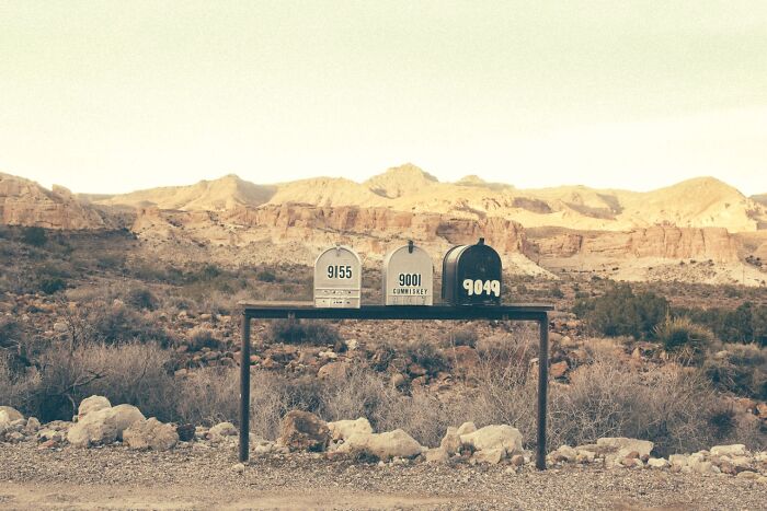 Wait, This Photographer Turned Forgotten Western Roads Into Magic (29 Pics)