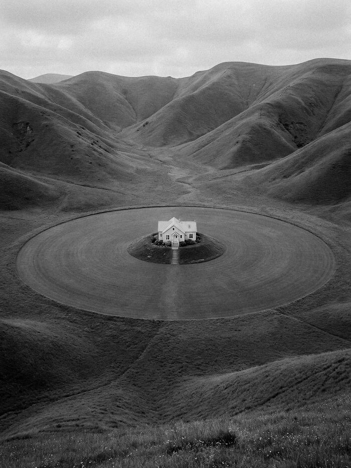 33 Mind-Boggling Surreal Pics That’ll Twist Your Brain (By Marcus Wallinder)