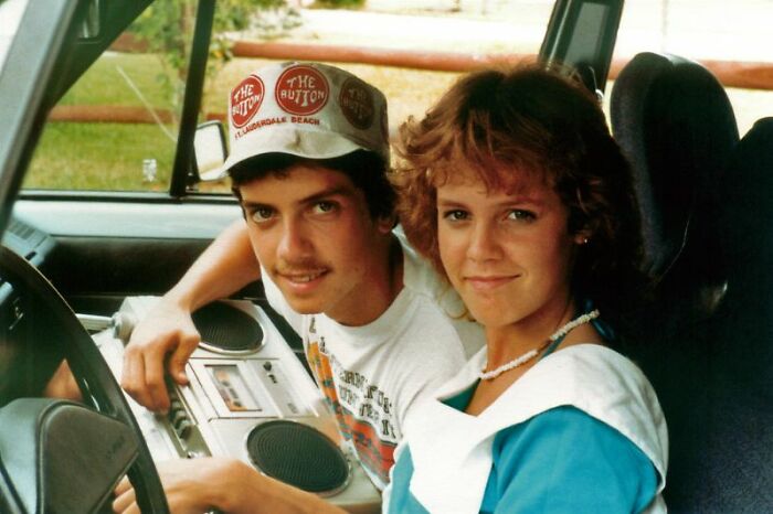 Wait, They Actually Took Pics of 80s Tech? Yeah, And It’s Hilariously Retro!