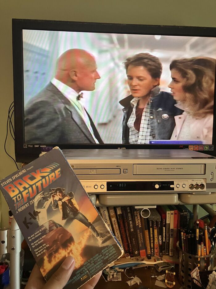 Wait, They Actually Took Pics of 80s Tech? Yeah, And It’s Hilariously Retro!