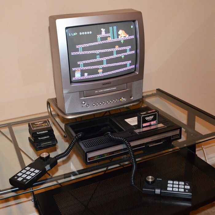 Wait, They Actually Took Pics of 80s Tech? Yeah, And It’s Hilariously Retro!
