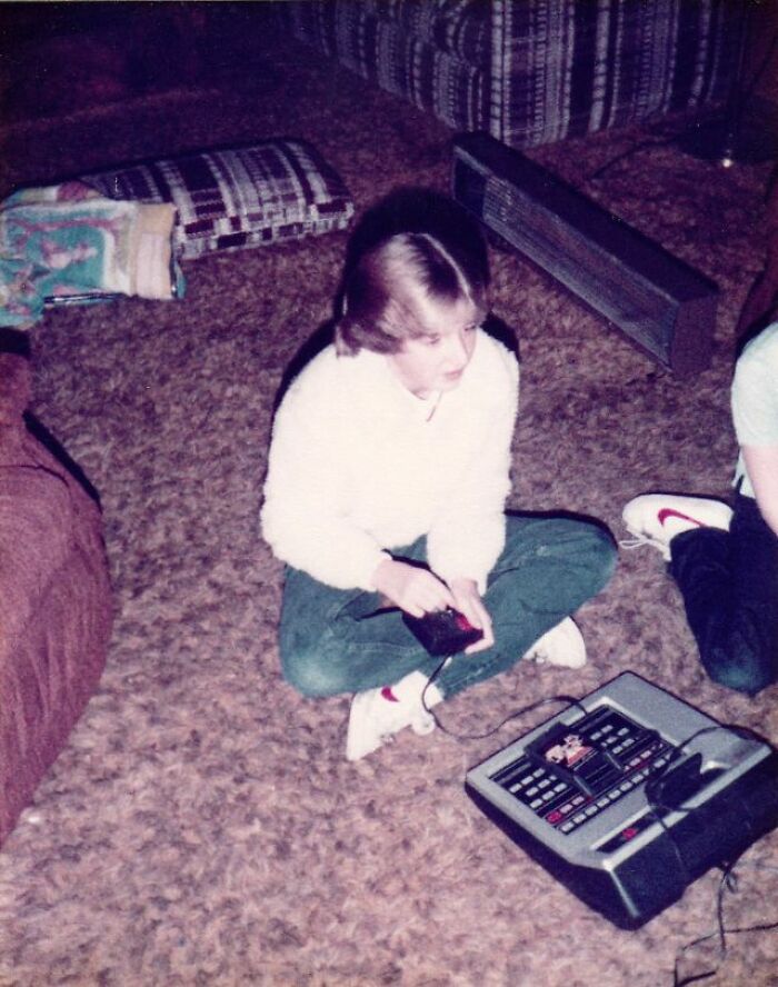 Wait, They Actually Took Pics of 80s Tech? Yeah, And It’s Hilariously Retro!