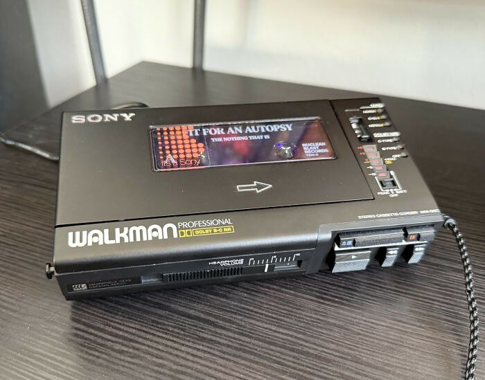 Wait, They Actually Took Pics of 80s Tech? Yeah, And It’s Hilariously Retro!