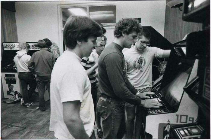 Wait, They Actually Took Pics of 80s Tech? Yeah, And It’s Hilariously Retro!