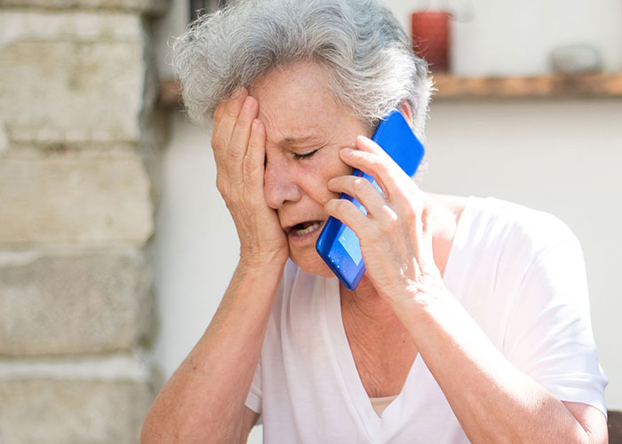 MIL Called & Cried On The Phone For 40 Minutes Straight