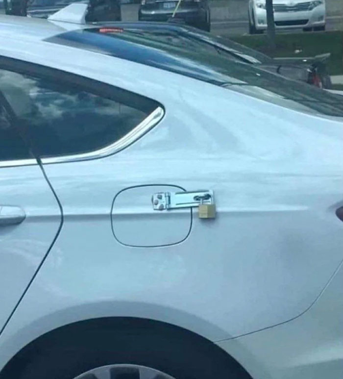Let's Rank The Most Facepalm-Worthy Pics Ever