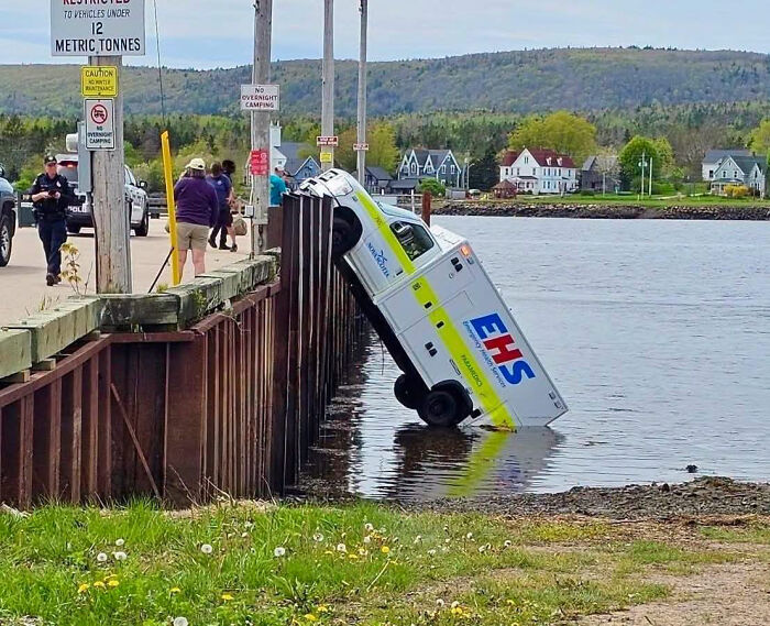 Let's Rank The Most Facepalm-Worthy Pics Ever