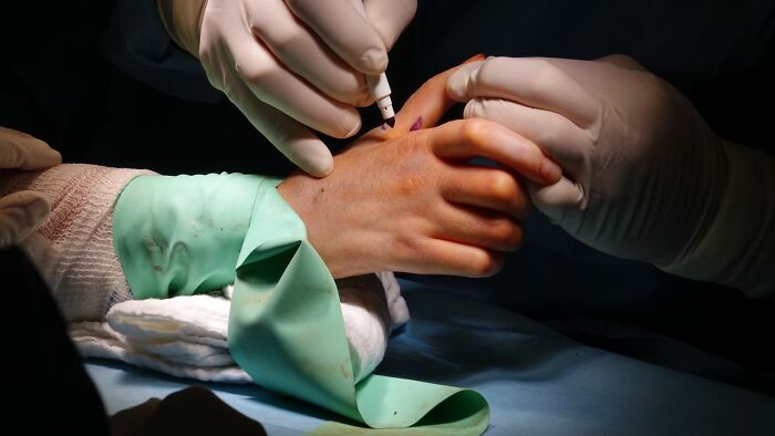 Wait, Doctors Actually Shared Their Wildest Patient Stories!