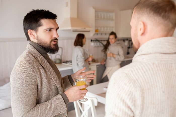 Let's Dive Into the Most Ridiculous Dating Red Flags Ever!
