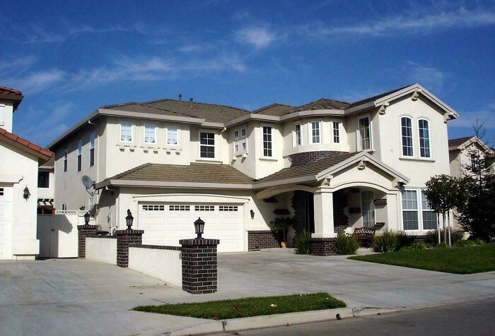In My Neighborhood, This Is High-Class... Seriously.