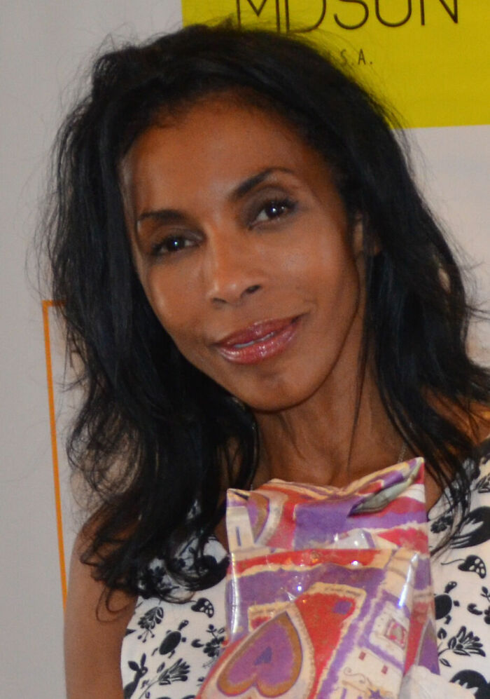 Khandi Alexander, Dance and Drama Queen, 69