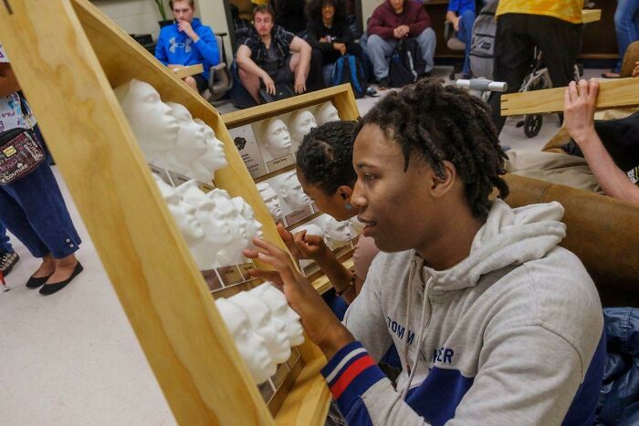 Blind Student Gets To 'Feel' A 3D Printed Yearbook For The First Time