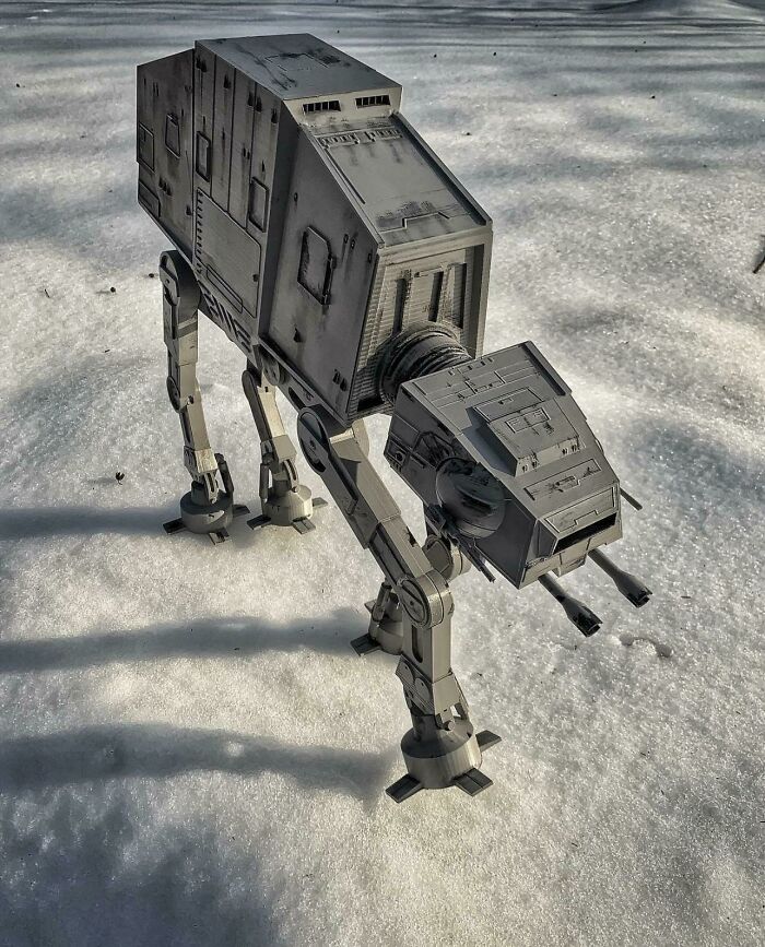 My Dad 3D Printed An 18-Inch AT-AT And Took Over The Snowy Backyard