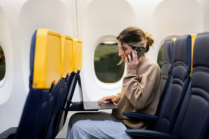 Weird Stuff That Actually Happened on Planes (No Joke)