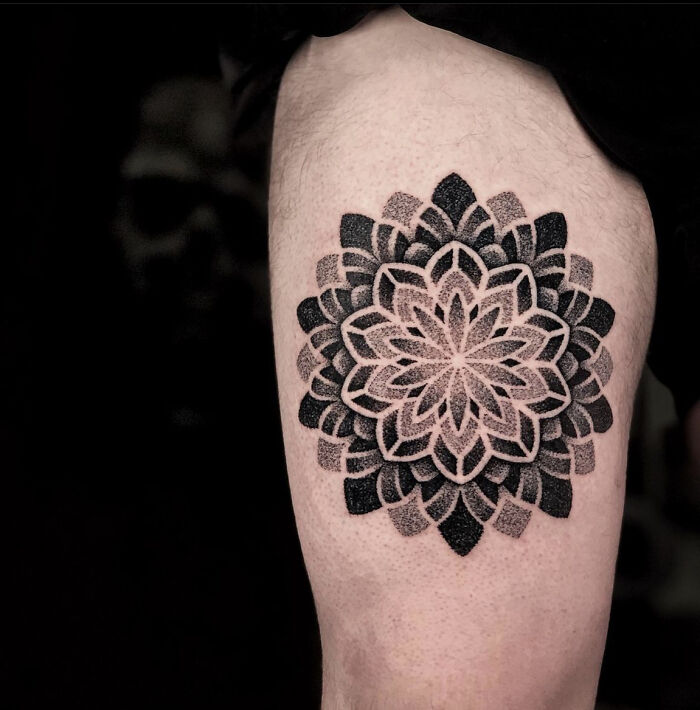 A Mandala That Builds Itself Like A Boss Layer By Layer