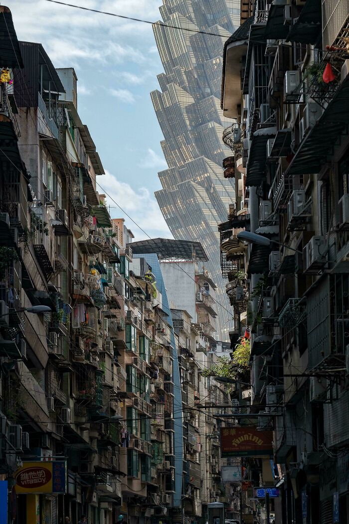 Macao’s Grand Lisboa Hotel Casino – Tall, Flashy, and a Bit Menacing
