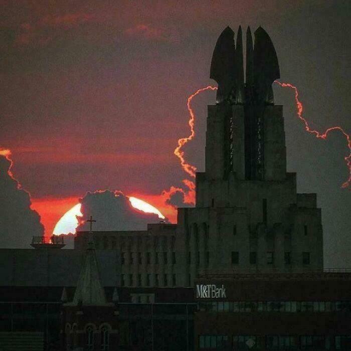 Let's Peek at the 93 Most 'Evil' Buildings You Won't Stop Staring At