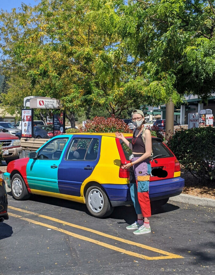 Saw A Volkswagen Harlequin Golf That Matched My Girlfriend’s Pants To The T. Fashion Twins!