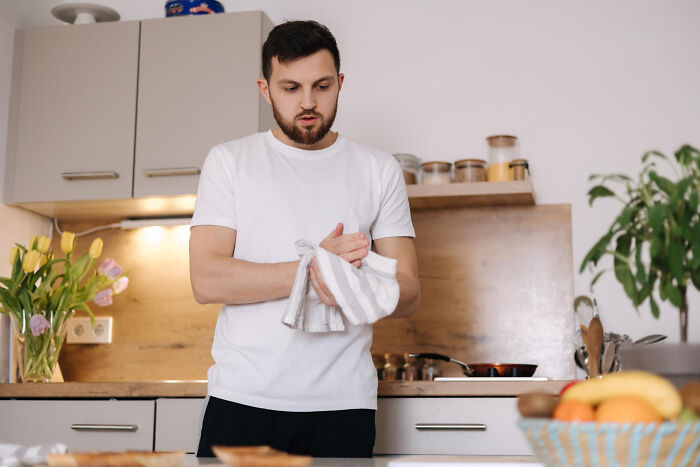 Wait Until You Hear These 57 Gross Partner Habits That’ll Totally Shock You