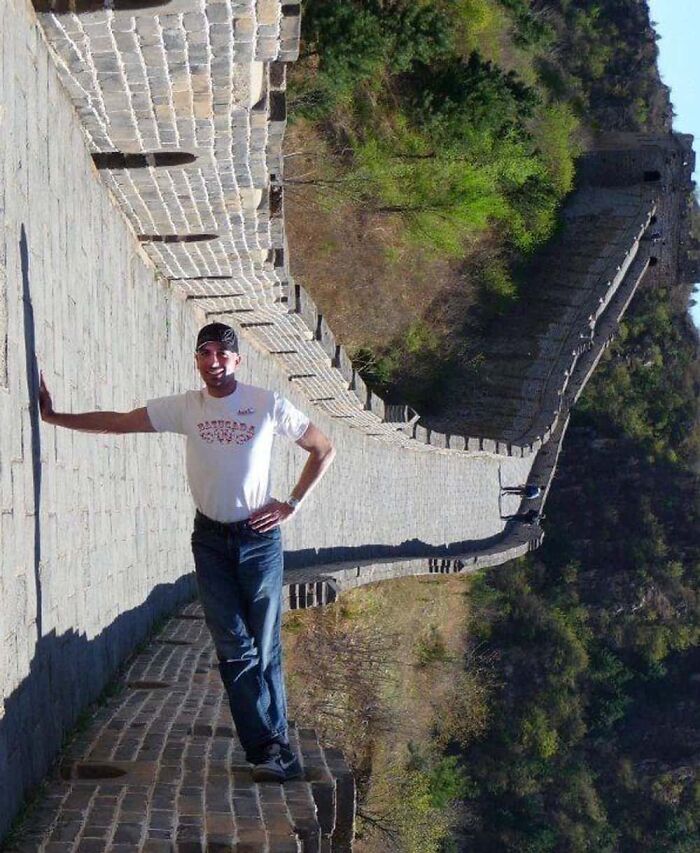 This Guy Holding Down The Great Wall Like a Boss