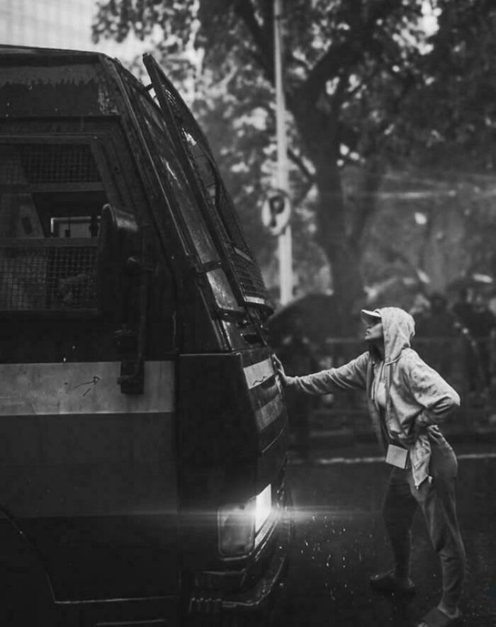 Heroic Woman Stops Police Truck in Monsoon Madness