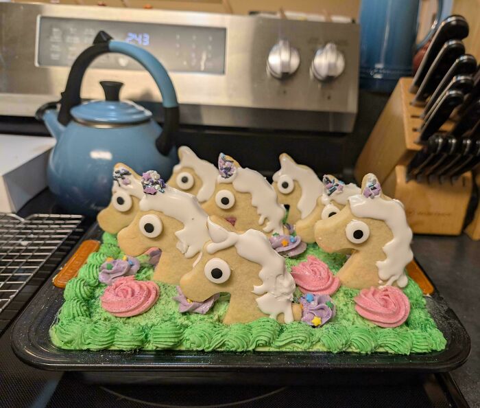 I Made A Field Of Unicorns For My Daughter—They’re Surprisingly Easy To Catch!