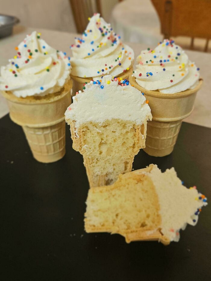 Ice Cream Cupcakes For Summer Birthdays That Are Cooler Than You'll Ever Be