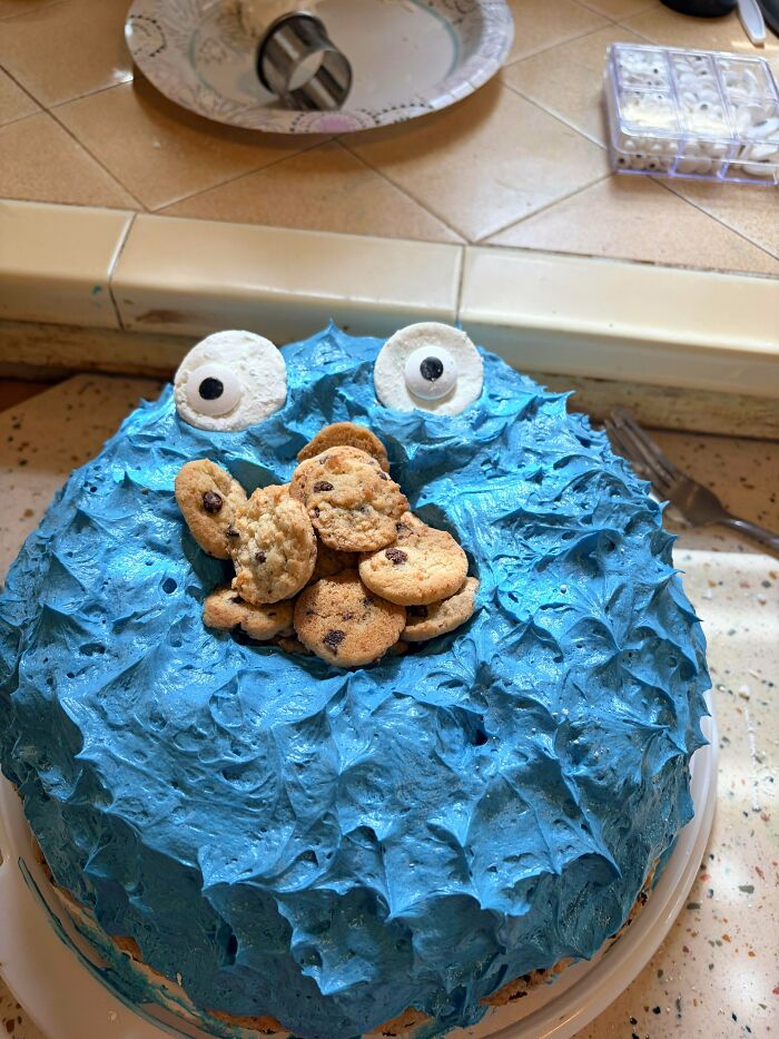 Cookie Monster Cake That Will Eat Your Heart (And Cookies)