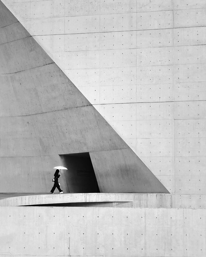 Wait, This Photographer Makes Cities Look Like Sleek, Minimal Art? (31 Pics)
