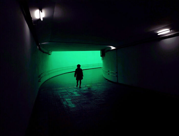 Wait, This Photographer Makes Cities Look Like Sleek, Minimal Art? (31 Pics)